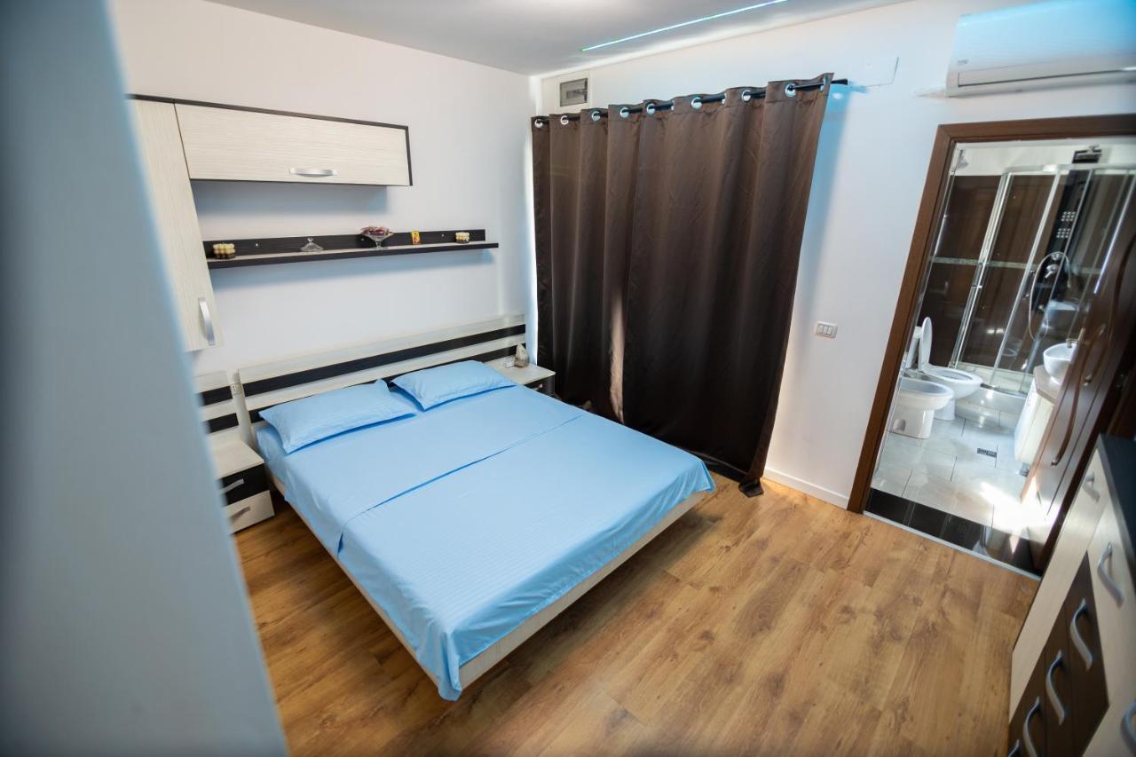 Ferienwohnung Grayhouse Arad Exterior foto
